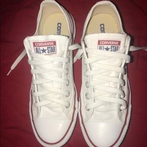 Optic White Converse size 8.5 🤙🏼